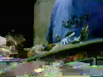 Caseroshot2025 Chaturbate stream image from April 11, 2025
