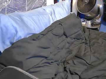 Powermonkeyblu420 Chaturbate stream image from April 11, 2025