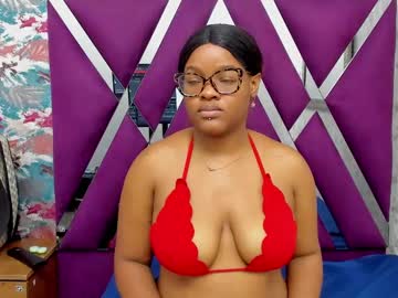 Luna_Lyon Chaturbate stream image from April 11, 2025