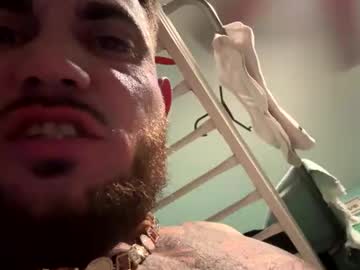 Thatdude282828 Chaturbate stream image from April 11, 2025