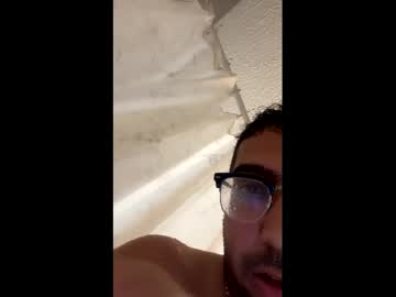 Zkber20 Chaturbate stream image from April 11, 2025