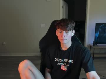 Alejandroalvarez1613 Chaturbate stream image from April 11, 2025