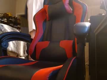 Hottiem4u Chaturbate stream image from April 11, 2025