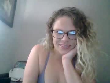 Lexifl88 Chaturbate stream image from April 11, 2025