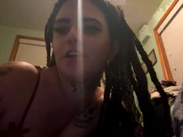 Vypervixon Chaturbate stream image from April 11, 2025