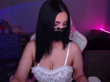 Yasmina___ Chaturbate stream image from April 11, 2025