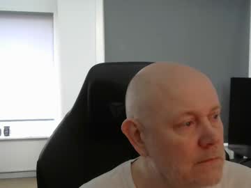 Thomash32 stream image from April 11, 2025