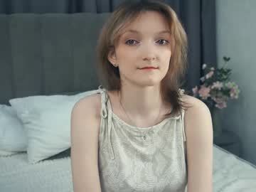 Breedavidge Chaturbate stream image from April 11, 2025