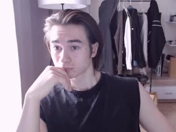 Charleshanson69 Chaturbate stream image from April 11, 2025
