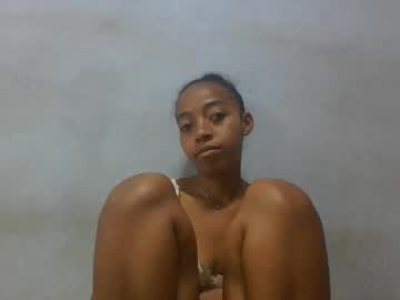 Elodie93 Chaturbate stream image from April 11, 2025