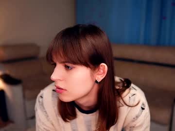 Bonnieheming Chaturbate stream image from April 11, 2025