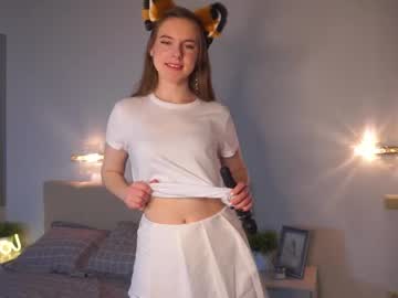 Lynnearras Chaturbate stream image from April 11, 2025