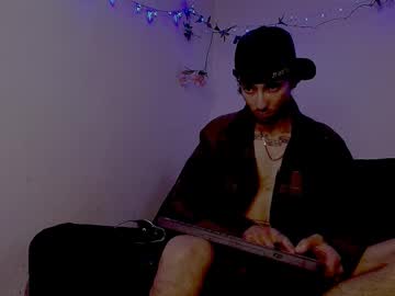 Max_Spencer02 Chaturbate stream image from April 11, 2025