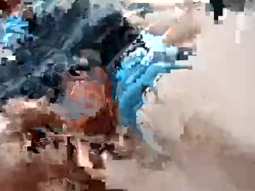 Hummingbird587054 Chaturbate stream image from April 11, 2025
