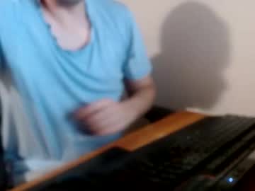 Lxgxnd99 Chaturbate stream image from April 11, 2025