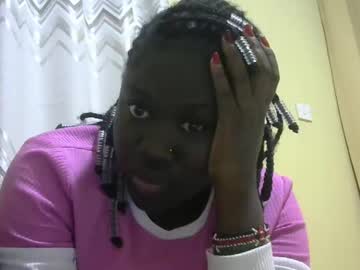 Ebonylovie Chaturbate stream image from April 11, 2025