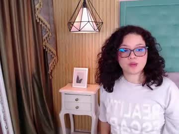 Valeriasandoval_ Chaturbate stream image from April 11, 2025