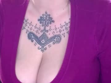 Alexa_Emily Chaturbate stream image from April 11, 2025