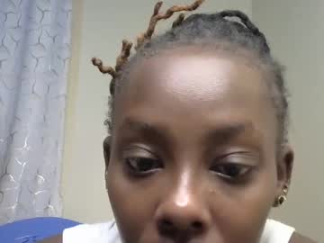 Badbitchee Chaturbate stream image from April 11, 2025