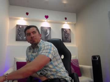 Juank_Fit45 Chaturbate stream image from April 11, 2025