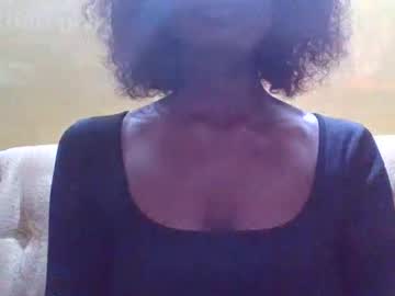 Riaanna41 Chaturbate stream image from April 11, 2025