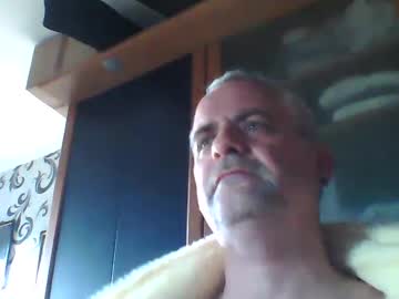 Berlinaer Chaturbate stream image from April 11, 2025