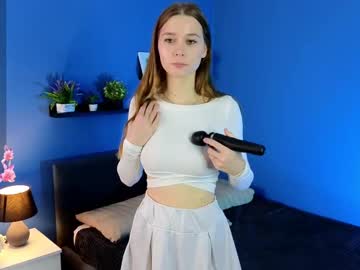 Denise_Case Chaturbate stream image from April 11, 2025