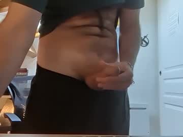 Mikmik91 Chaturbate stream image from April 11, 2025