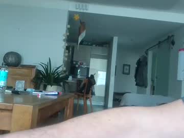 Sommazait Chaturbate stream image from April 11, 2025