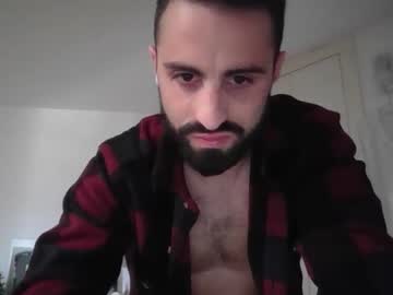 Alexhot132 Chaturbate stream image from April 11, 2025