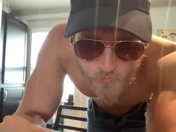 Ruggedlumberjack Chaturbate stream image from April 11, 2025