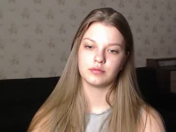 Emysway Chaturbate stream image from April 11, 2025