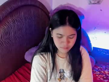 Submissive_Thea Chaturbate stream image from April 11, 2025