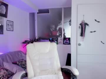 Gothic_Do11 Chaturbate stream image from April 11, 2025