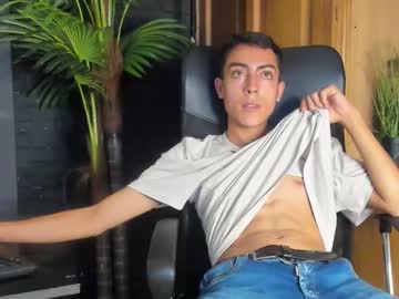 Dark_Horny1 Chaturbate stream image from April 11, 2025