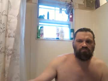 Dadbodme72 Chaturbate stream image from April 11, 2025