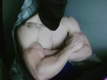 Hugo3220 Chaturbate stream image from April 11, 2025