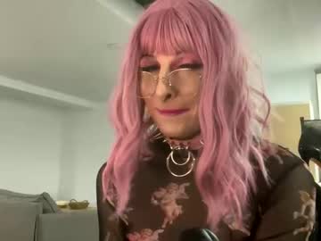 Lolasissyforbullies Chaturbate stream image from April 11, 2025