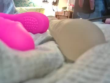 Lupoalfa86 Chaturbate stream image from April 11, 2025