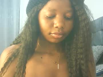 Pretty_Kelen Chaturbate stream image from April 11, 2025