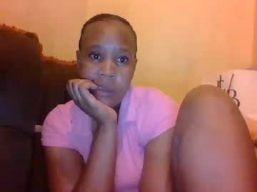 Prettysunshine1990 Chaturbate stream image from April 11, 2025