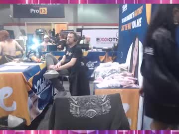 Jennastorm19 Chaturbate stream image from April 11, 2025