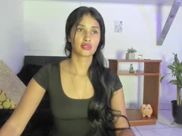 Jennarumie Chaturbate stream image from April 12, 2025