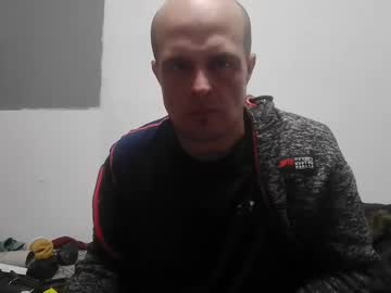 Johnysoss Chaturbate stream image from April 12, 2025
