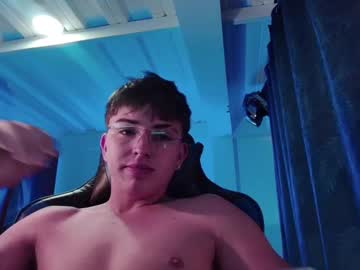 Justin_Trevor Chaturbate stream image from April 12, 2025