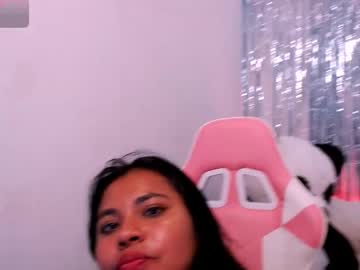 Miauribe Chaturbate stream image from April 12, 2025