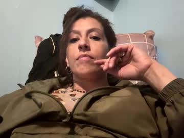 Cece_Vibez Chaturbate stream image from April 12, 2025