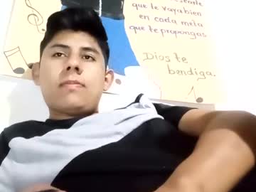 Reylatino24 Chaturbate stream image from April 12, 2025