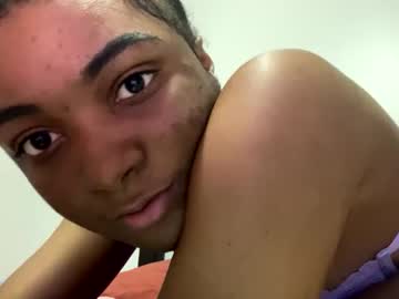 Imadehimcheat_ Chaturbate stream image from April 12, 2025