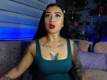 Nathallyrose Chaturbate stream image from April 12, 2025